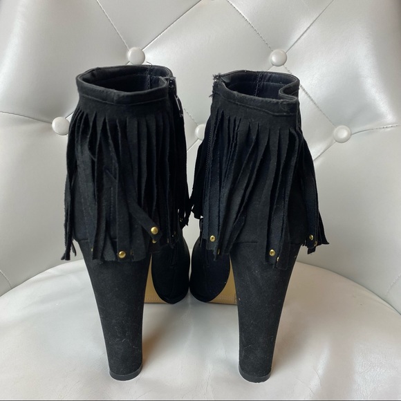 FOREVER 21 Black Fringe Faux Suede Booties 8 - Picture 2 of 5